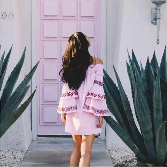 Vava by Joy Han Off The Shoulder Pink Beatrice Dress Size S - Picture 13 of 13